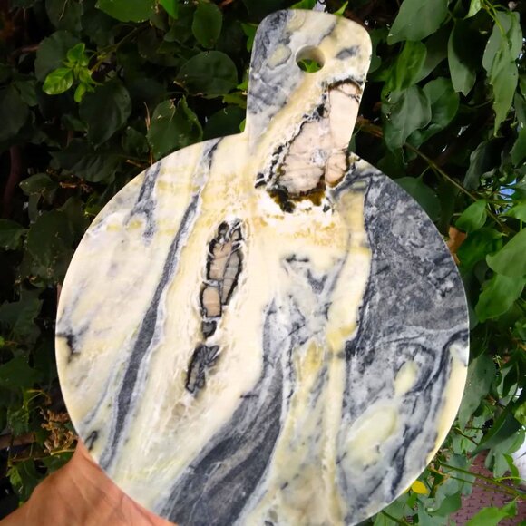 Dramatic Natural Multi-Textured Heavy Round Stone Marble Cutting Board - Picture 4 of 8